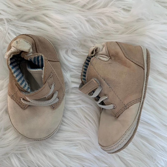 Robeez Other - Baby Boy Robeez Soft Sole boot 9-12 Months Leather